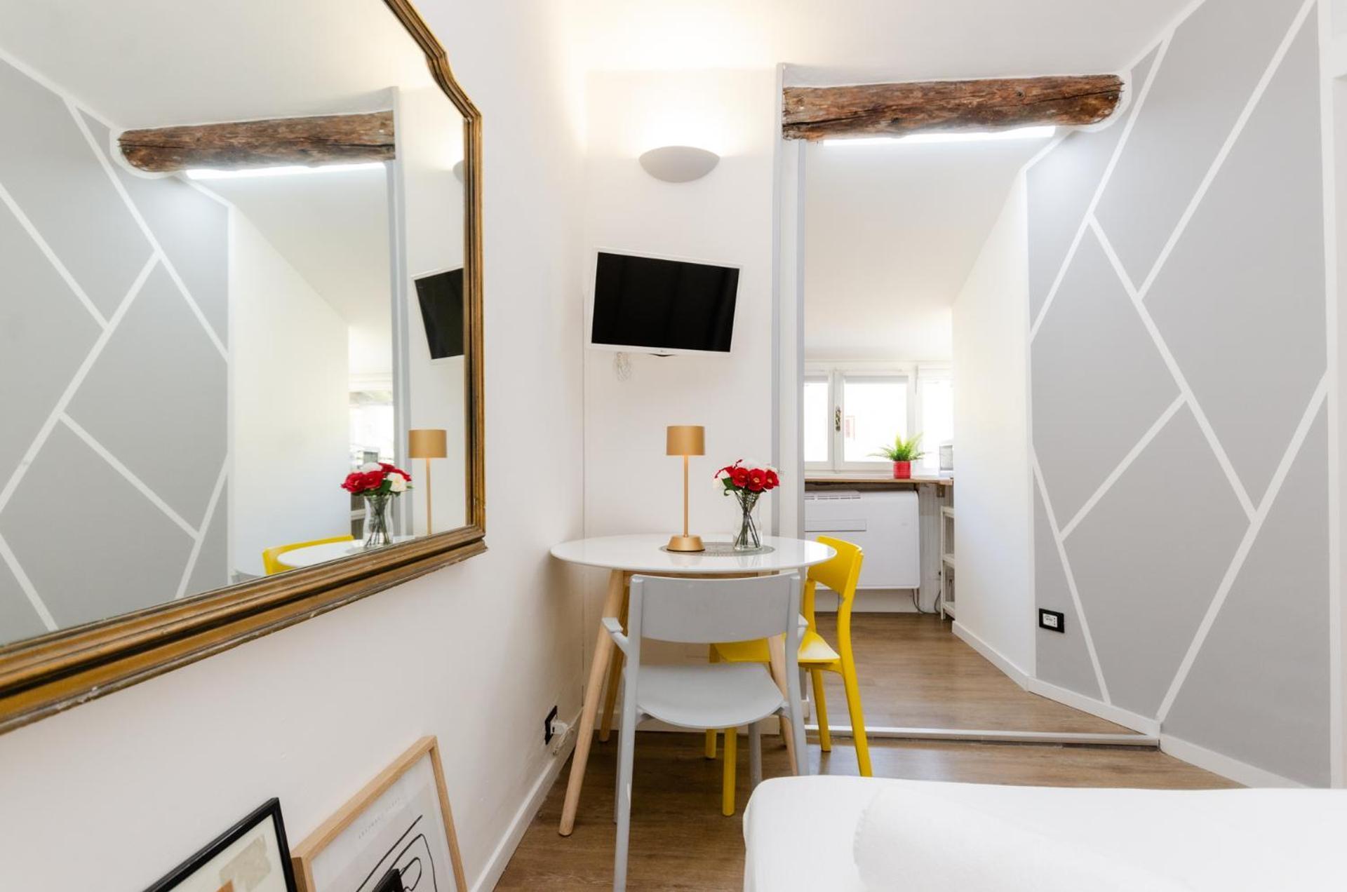 Vivimihome - Carcano House A Pochi Minuti Dai Navigli Милано Екстериор снимка